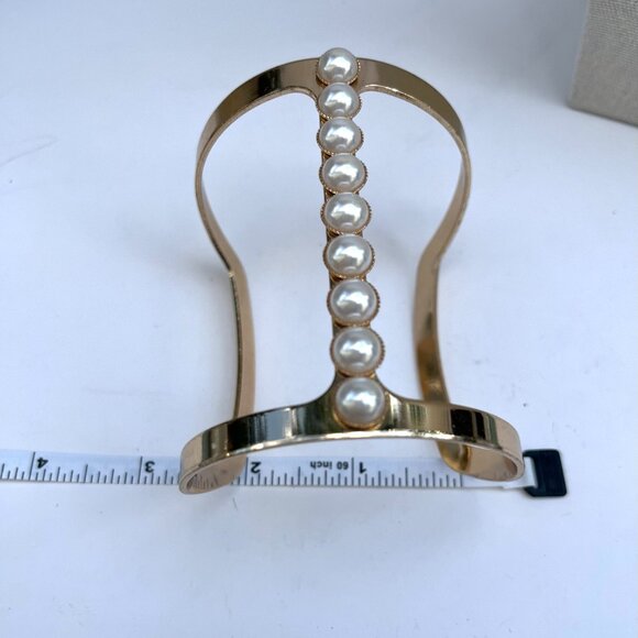 Gold Tone and Faux Pearl Statement Cuff Bracelet Retro Style - Picture 2 of 7